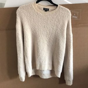 Size 4 Zara Sweater! Cream/white fur.